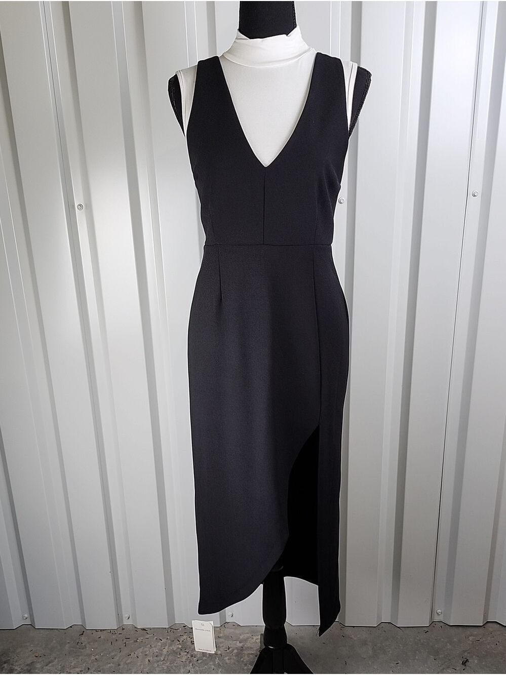 Abercrombie & Fitch Black Sleeveless Plunge V-Neck Midi Dress Med NWT Asymmetric